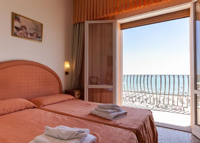 Adriatico Hotels Milano Marittima 3* 밀라노마리티마
