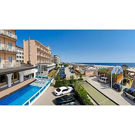 Adriatico Hotel 3*
