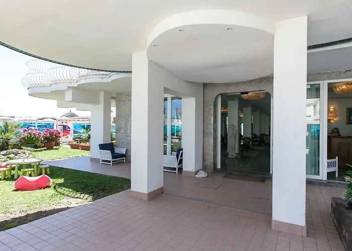 Ξενοδοχείο Adriatico Hotels Milano Marittima 3*